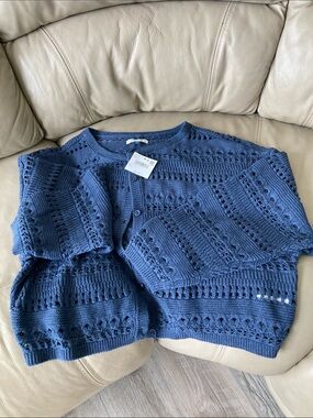 American Eagle Outfitters Open-Knit Blue Button Cardigan. Midnight Blue